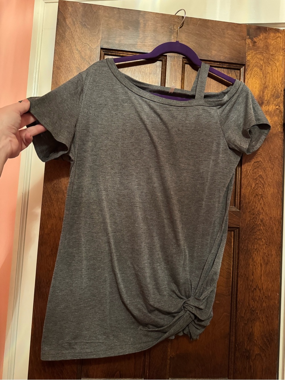 Women’s Gray Short Sleeve Knot Hem Top🩷